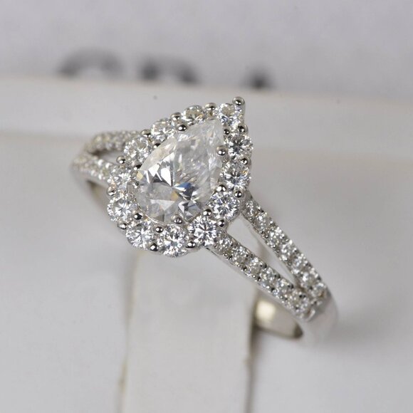 Certified 3.68ct Pear Cut Engagement Moissanite Ring - Picture 3 of 6